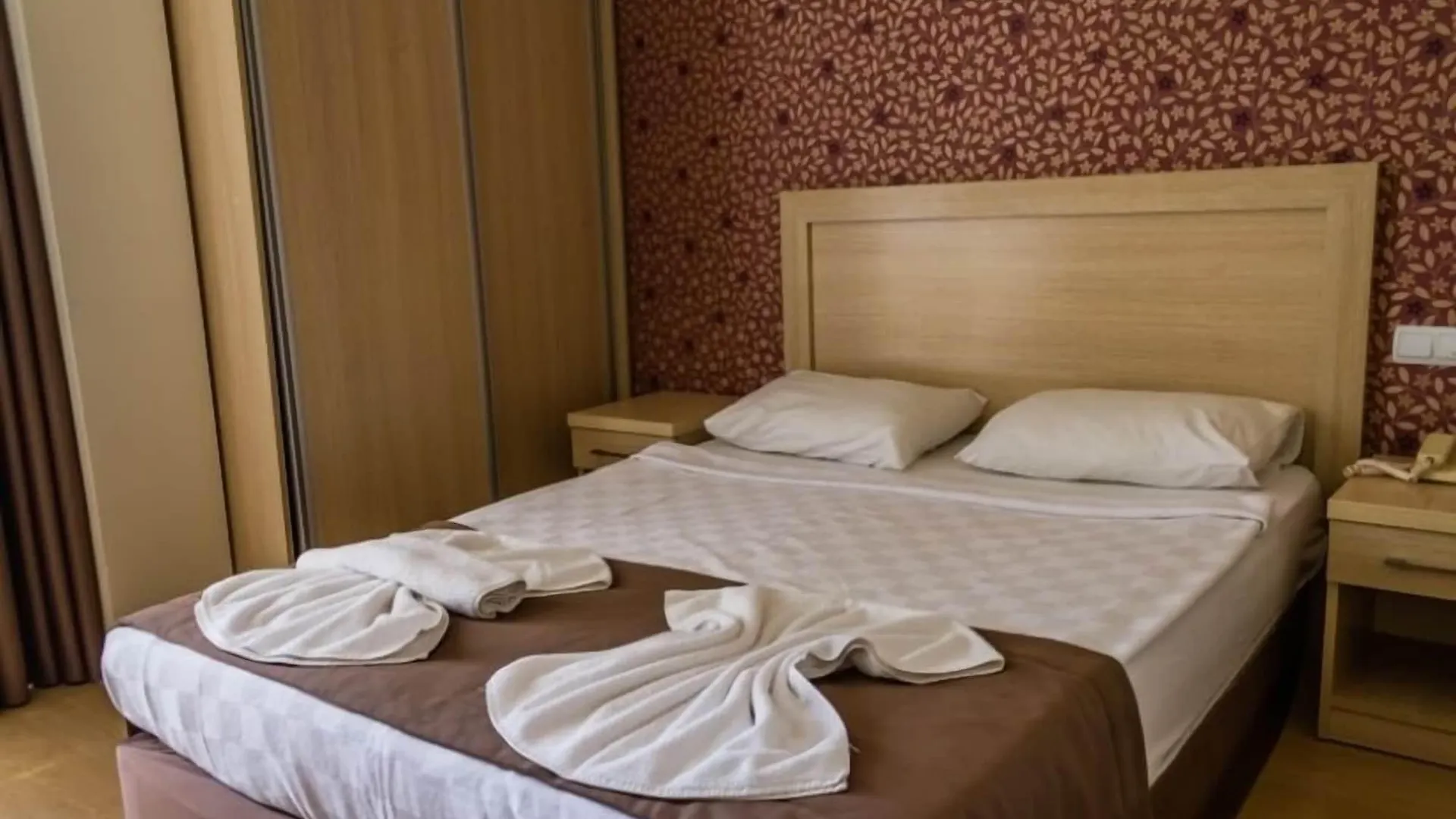 Letoon Hotel Altınkum 3*,