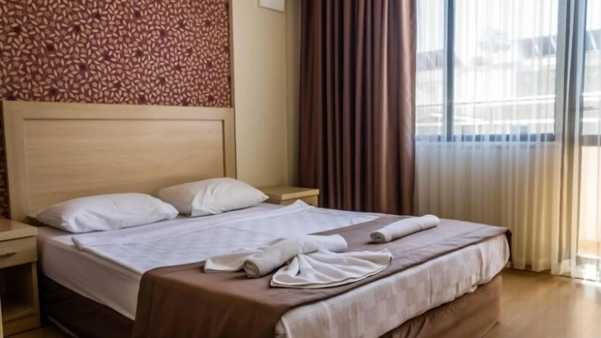 ***  Letoon Hotel Altınkum Türkiye